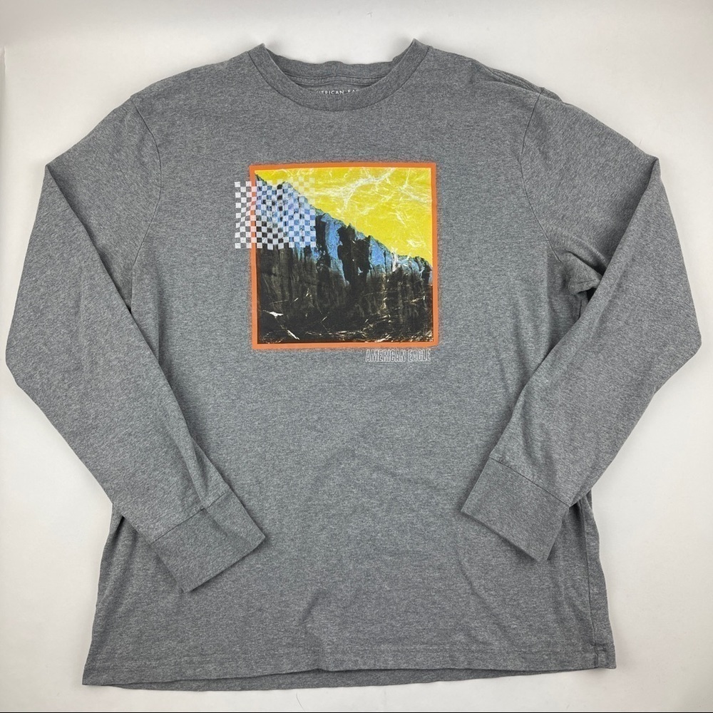 American Eagle Tshirt Mens Large Gray Standard Fit Long Sleeve Crew Neck